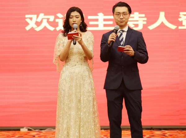 孔秋婷、杨亮